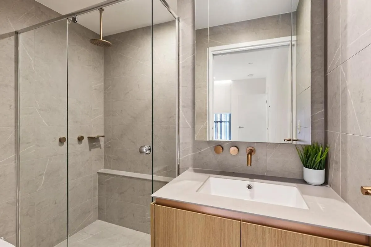 Daire Lux Style Spacious 1 Bed Apt, Pool , Parking Brisbane